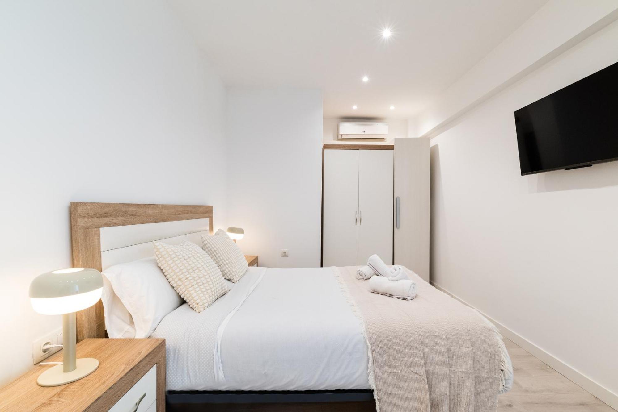 Wekey Homes Granada, Elvira Suites Centro Ngoại thất bức ảnh