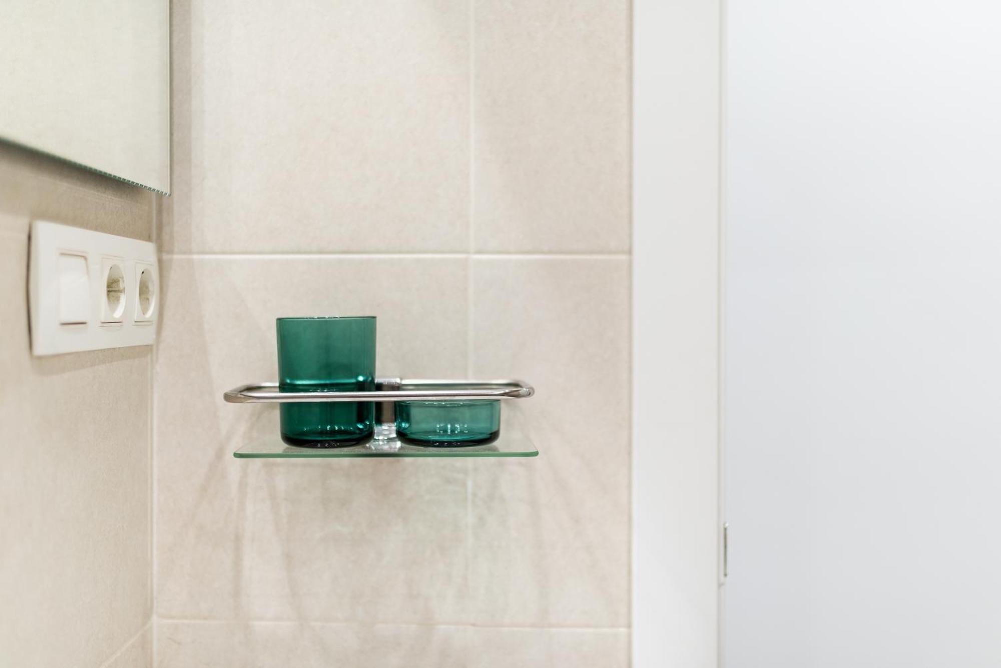 Wekey Homes Granada, Elvira Suites Centro Ngoại thất bức ảnh