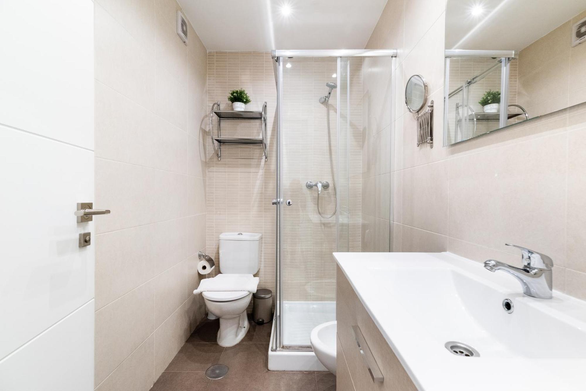 Wekey Homes Granada, Elvira Suites Centro Ngoại thất bức ảnh