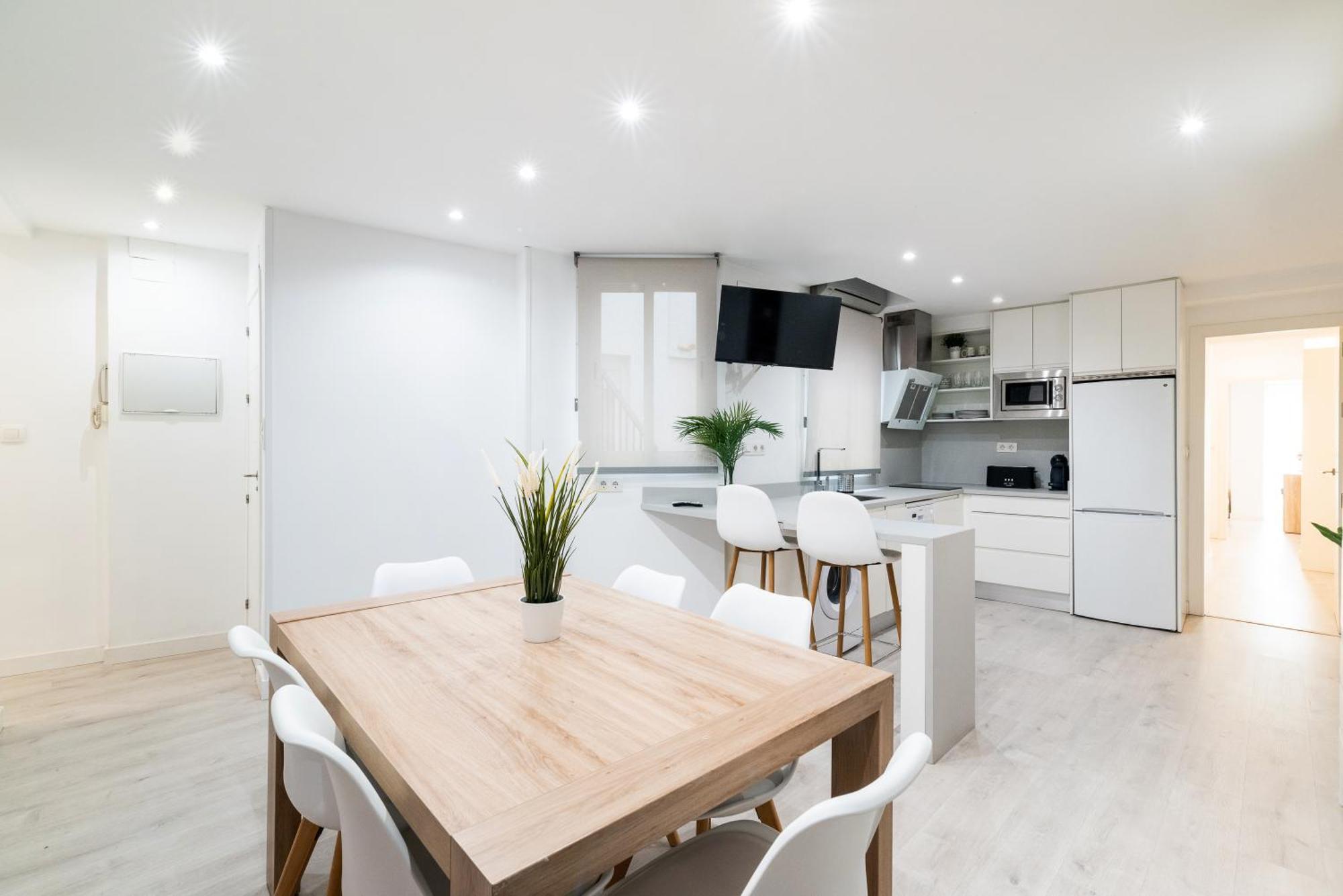 Wekey Homes Granada, Elvira Suites Centro Ngoại thất bức ảnh