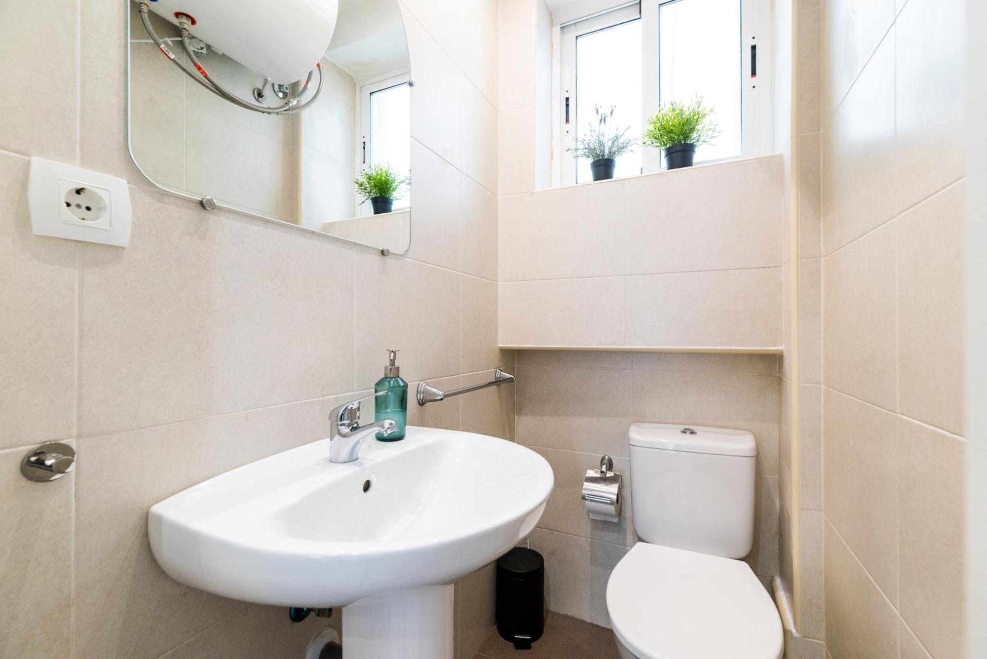 Wekey Homes Granada, Elvira Suites Centro Ngoại thất bức ảnh