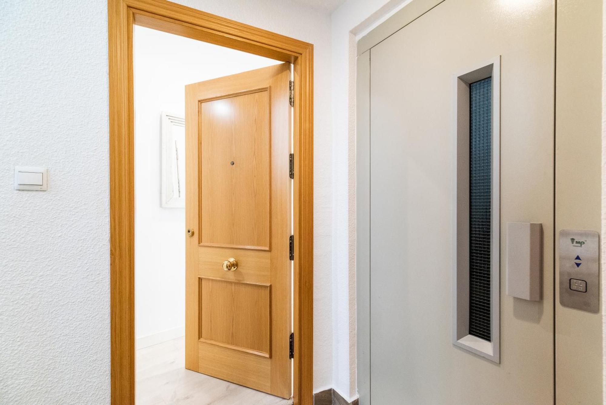 Wekey Homes Granada, Elvira Suites Centro Ngoại thất bức ảnh